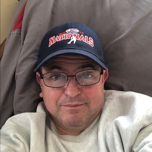 Meet your Posher, Nicholas